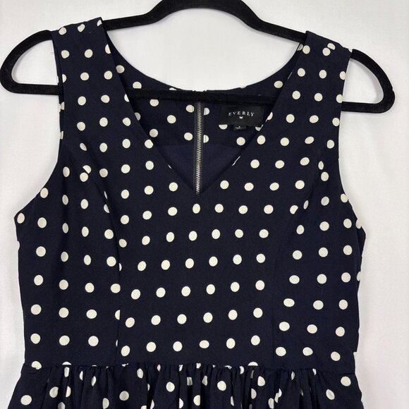 Everly Dress Women's Small Navy White Polka Dot Fit-and-Flare V-Neck Pockets - Picture 4 of 14